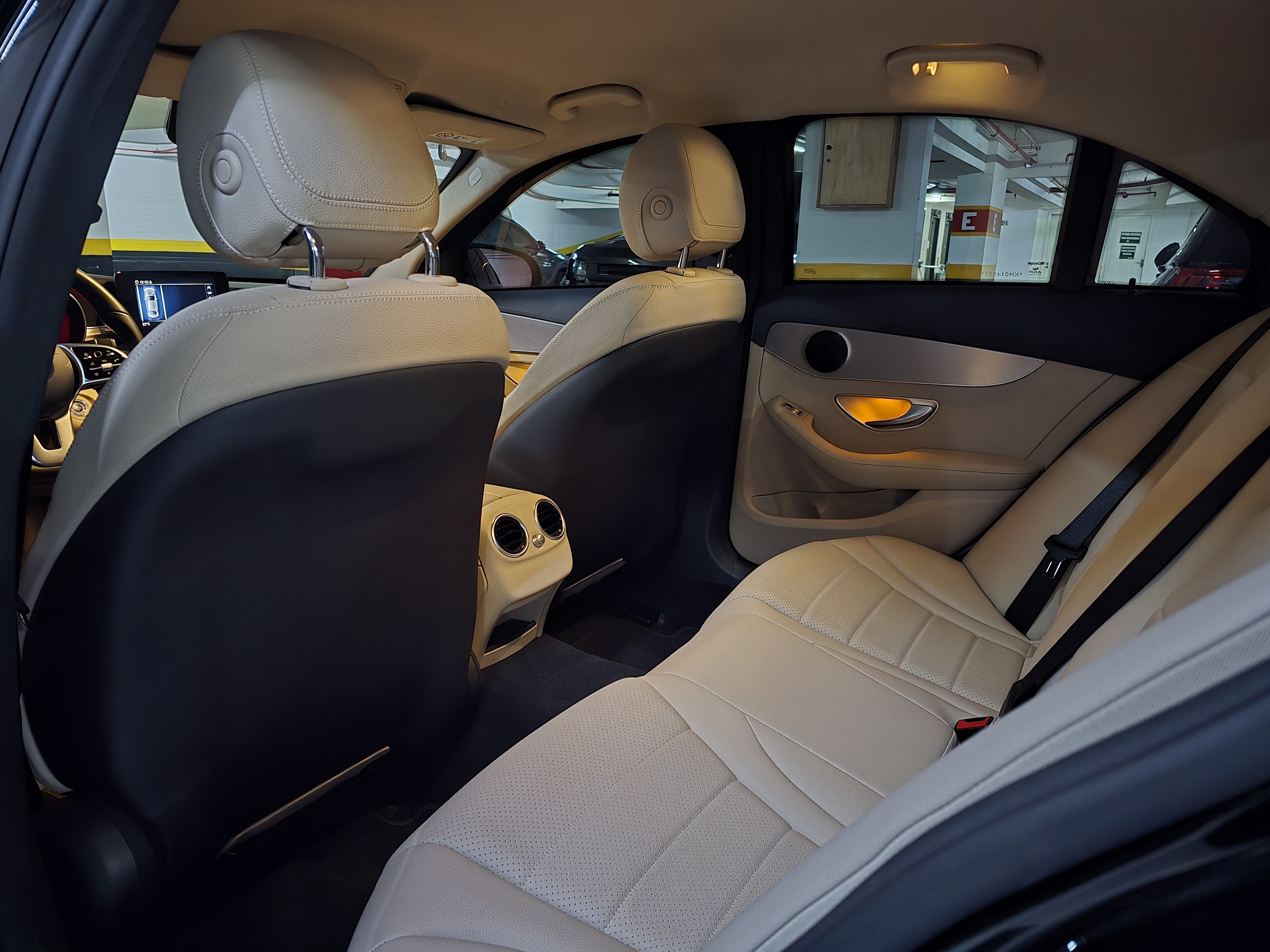 MERCEDES-BENZ C180 1.6 CGI FLEX AVANTGARDE 9G-TRONIC