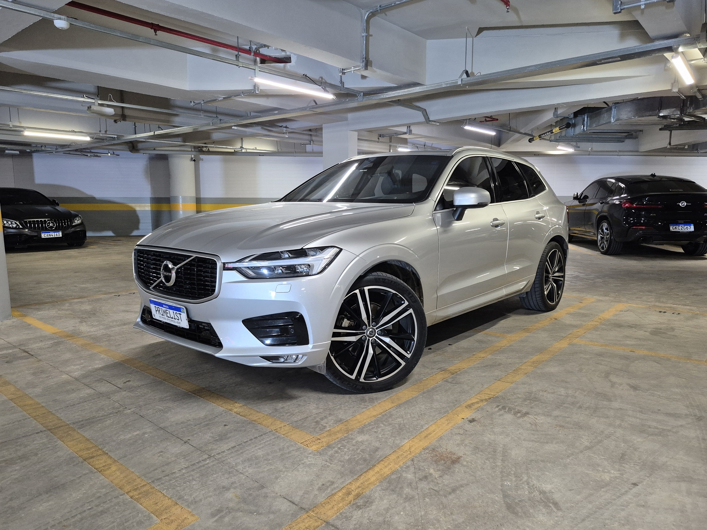 VOLVO XC60 2.0 T5 R DESIGN TURBO GASOLINA 4P AUTOMÁTICO