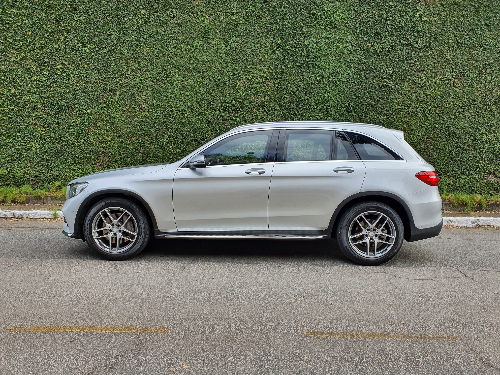 MERCEDES-BENZ GLC 250 2.0 CGI GASOLINA SPORT 4MATIC 9G-TRONIC