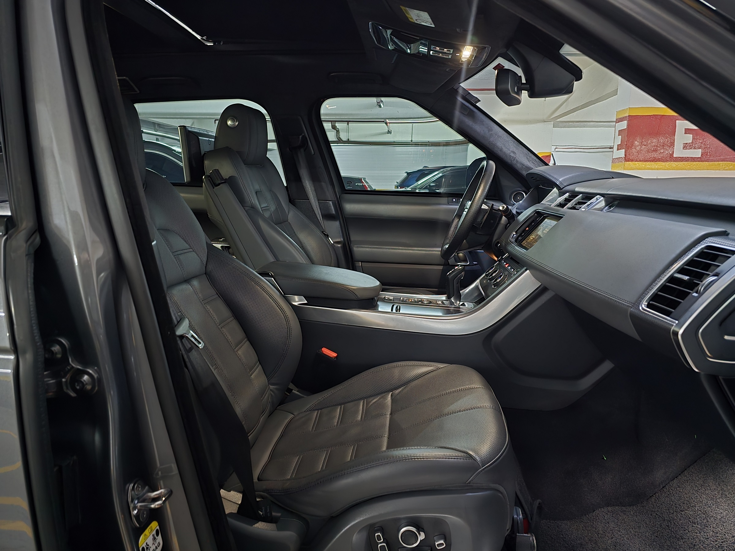 LAND ROVER RANGE ROVER SPORT 5.0 HSE AUTOBIOGRAPHY DYNAMIC 4X4 V8 32V GASOLINA 4P AUTOMÁTICO