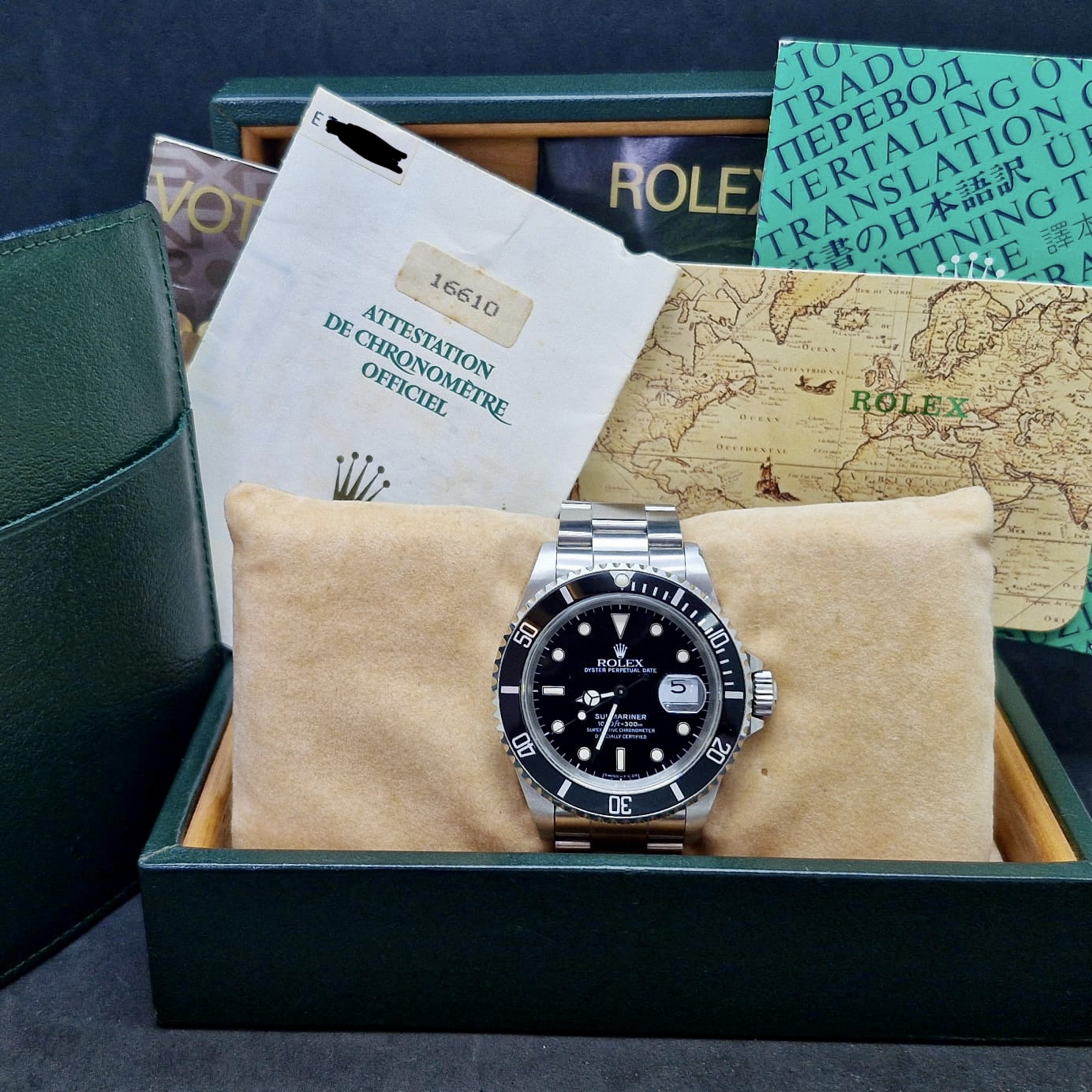 ROLEX SUBMARINER DATE