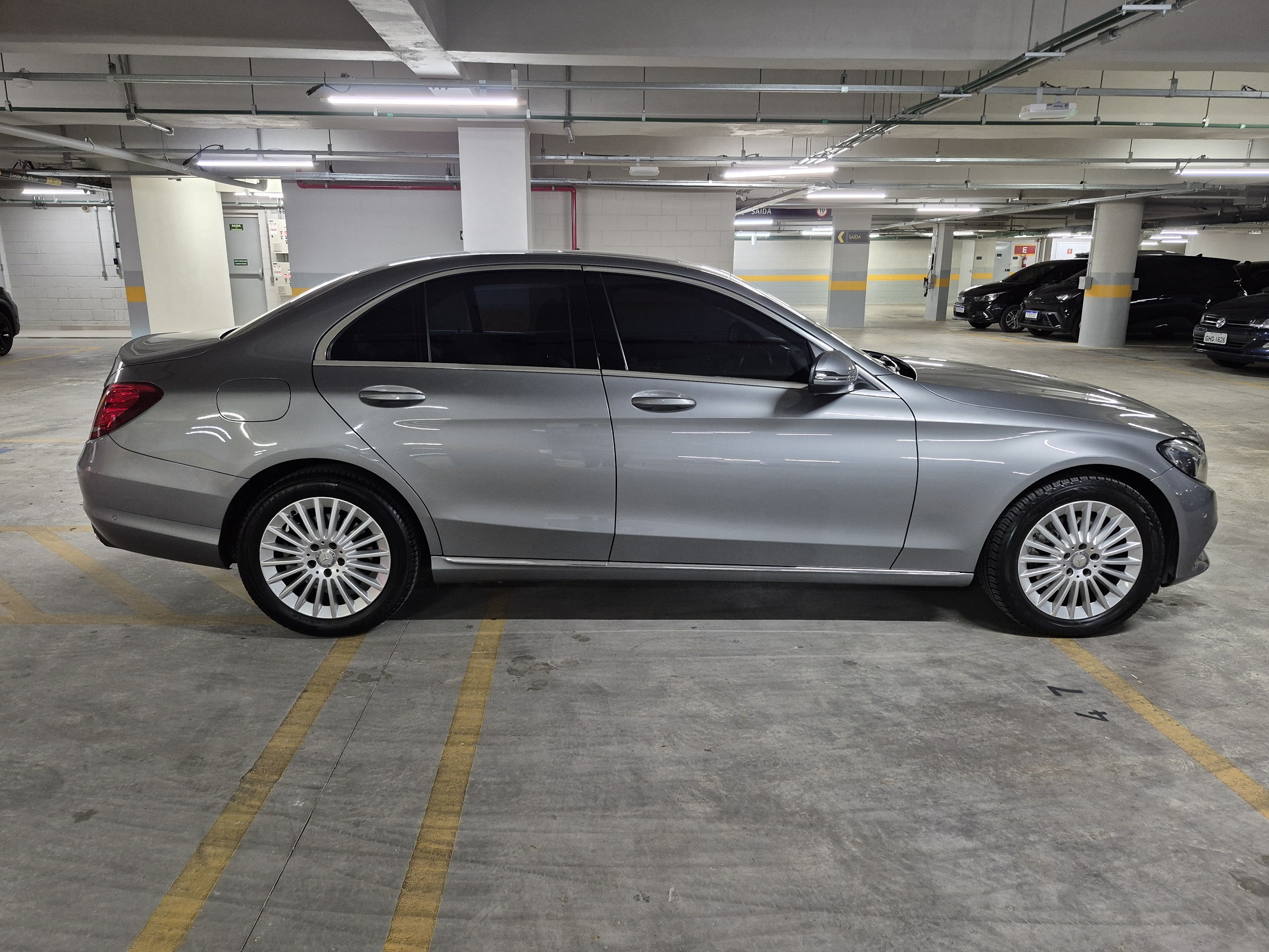 MERCEDES-BENZ C 200 2.0 CGI AVANTGARDE 16V GASOLINA 4P AUTOMÁTICO