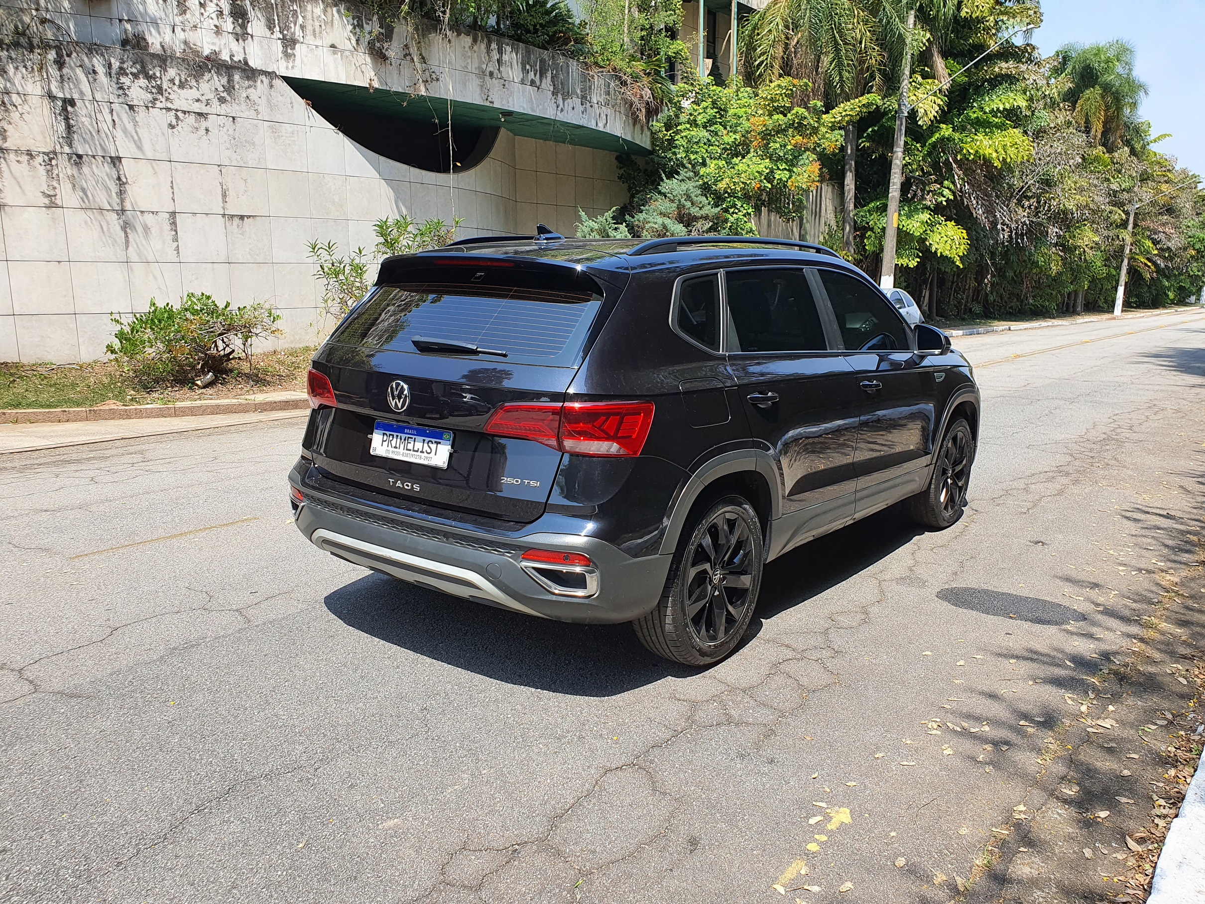 VOLKSWAGEN TAOS 1.4 250 TSI TOTAL FLEX COMFORTLINE AUTOMÁTICO