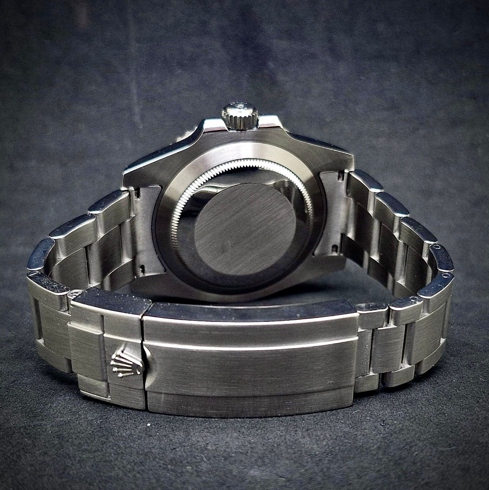ROLEX SUBMARINER DATE - HULK