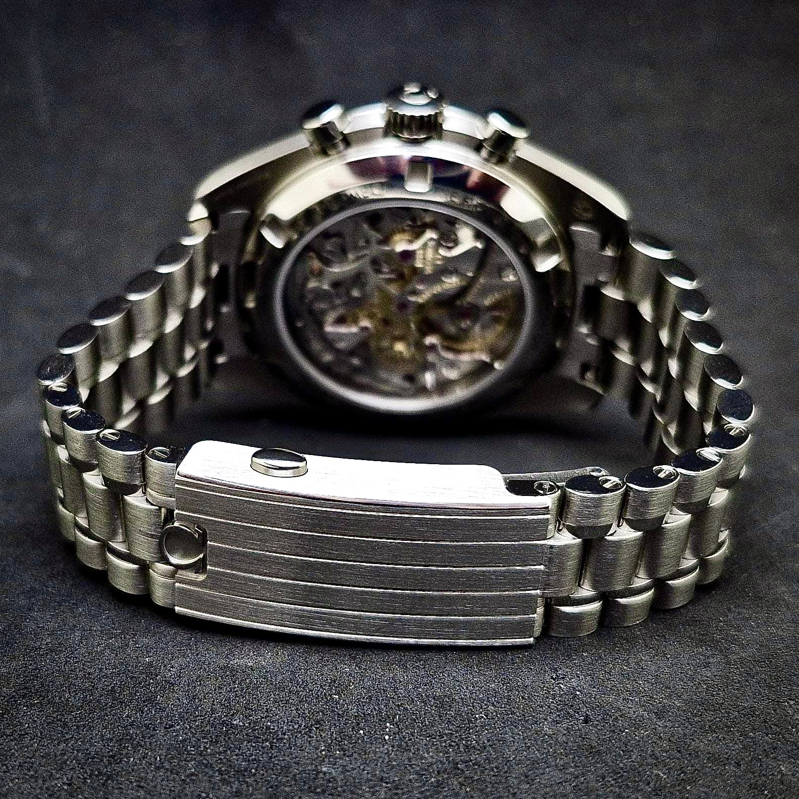 OMEGA SPEEDMASTER PROFESSIONAL MOONWATCH