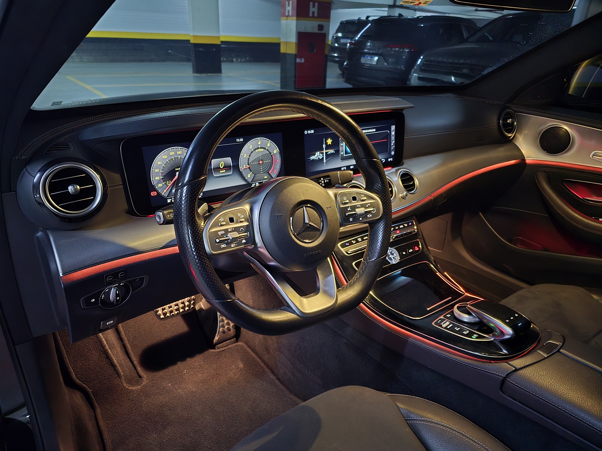 MERCEDES-BENZ E300 2.0 CGI GASOLINA AVANTGARDE 9G-TRONIC