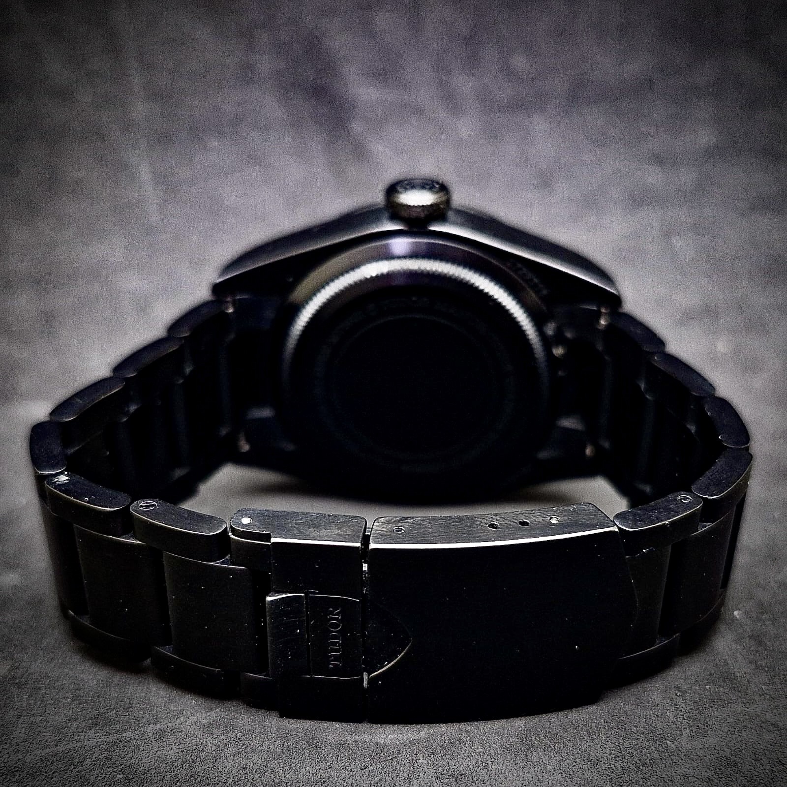 TUDOR BLACK BAY DARK