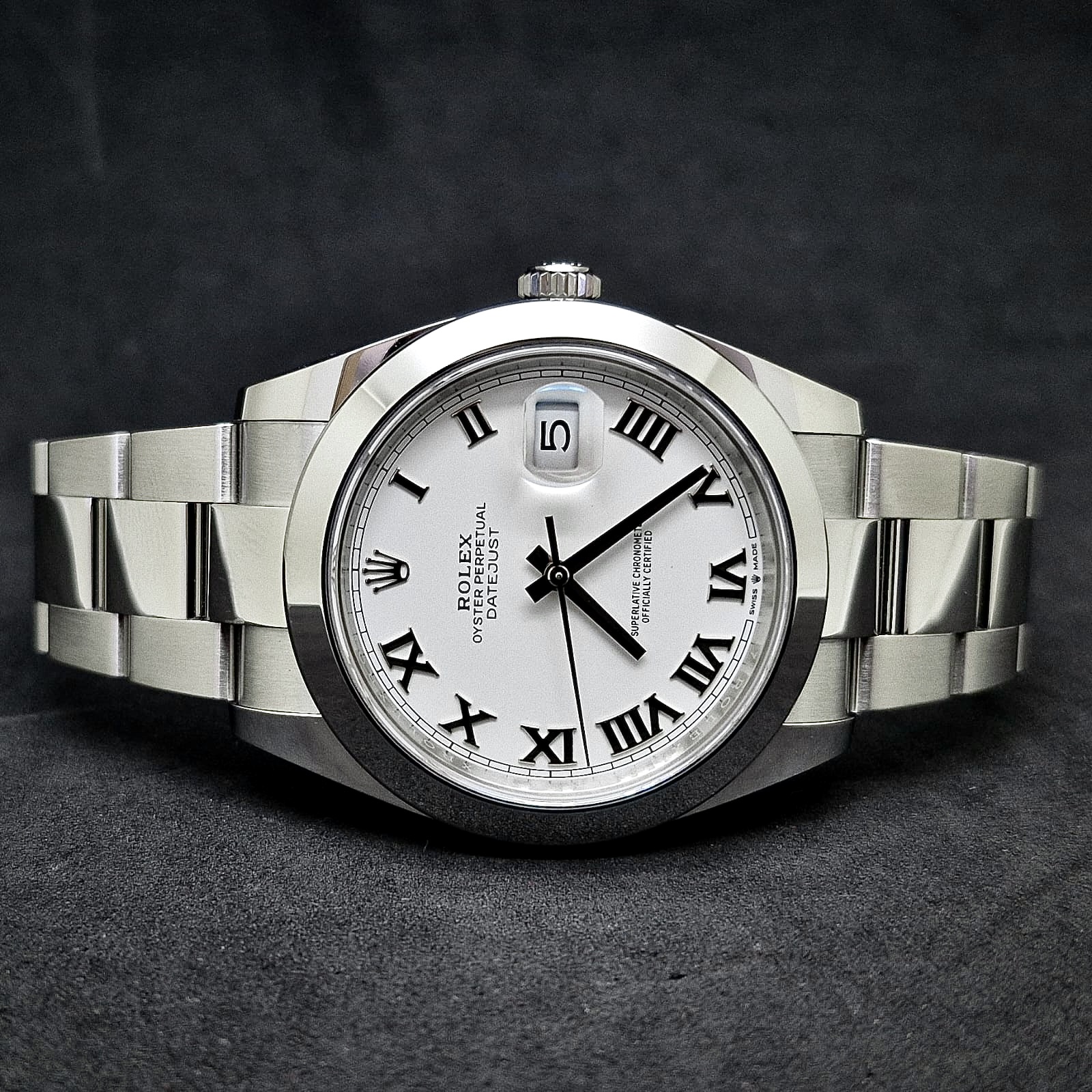 ROLEX OYSTER PERPETUAL DATEJUST 41