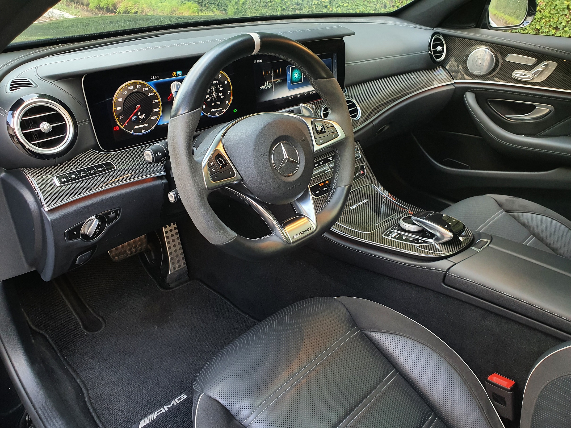 MERCEDES-BENZ E 63 AMG 4.0 V8 TURBO GASOLINA S 4MATIC SPEEDSHIFT